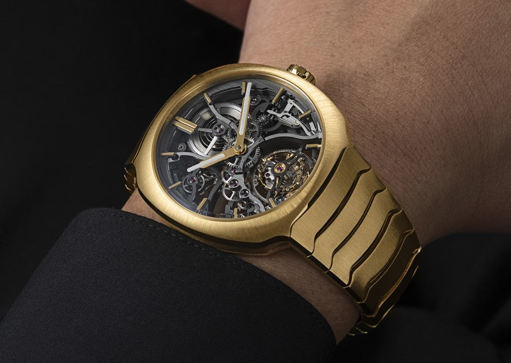 Mosers' Streamliner Tourbillon Skeleton in yellow gold!