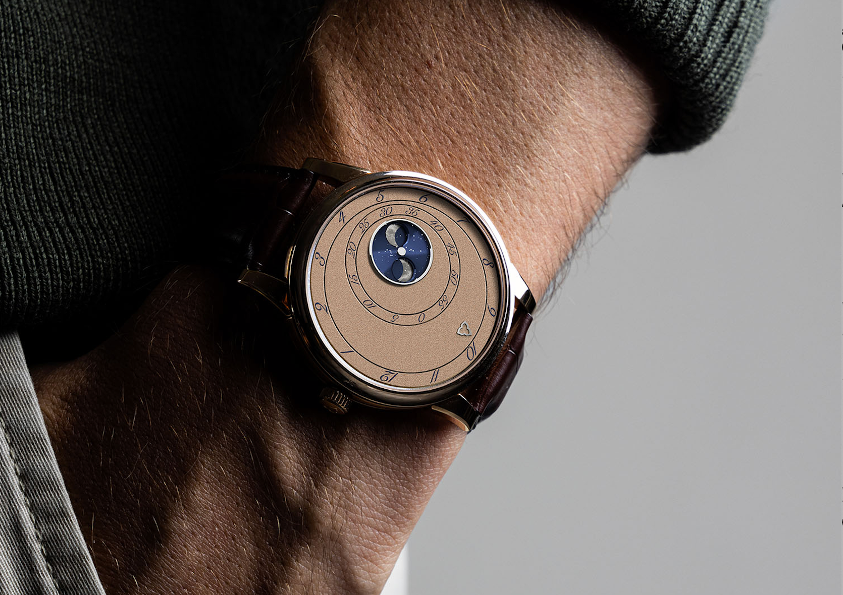 The Trilobe Les Matinaux L’Heure Exquise: Elegance & Innovation through a Moon Phase Display